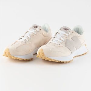 New Balance 327 Women’s